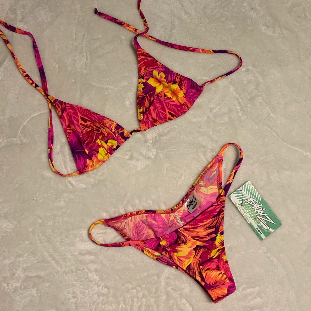 🌺🌺 SKINZ swimwear Tahitian sunset suit 🌺🌺